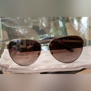 TORY BURCH Women’s Polarized Aviator Sunglasses